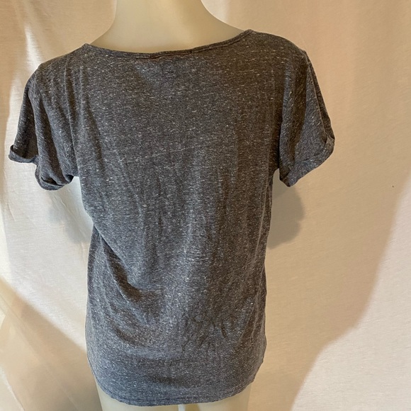 Forever 21 Basic T - Picture 4 of 5